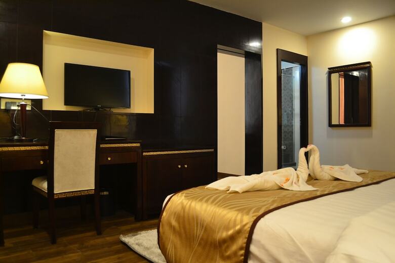Hotel The Legend