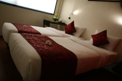 7 Apple Hotel