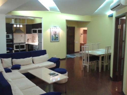 Apartment On Qurban Xalilov 2
