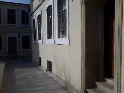 Apartment On 1st Muslim Magomayev Lane 6