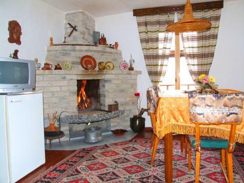 Hostal Proinovska House