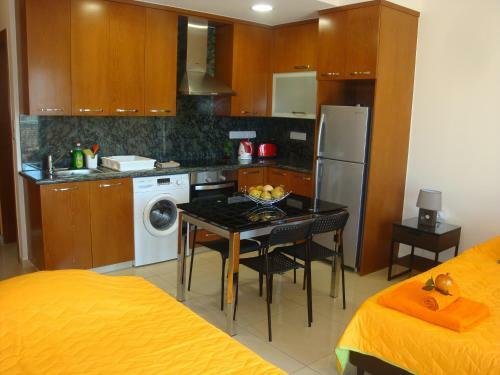 New City Center Luxury Apartment