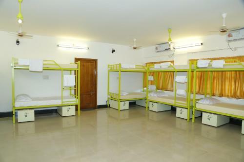 Hostel By The Sea