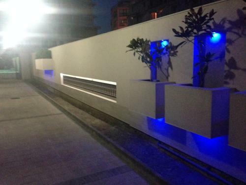 Golden Sea View Apartments
