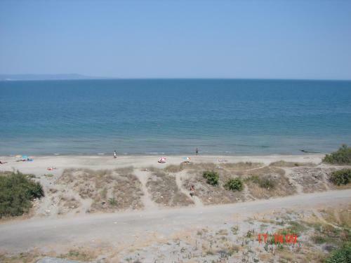 Golden Sea View Apartments