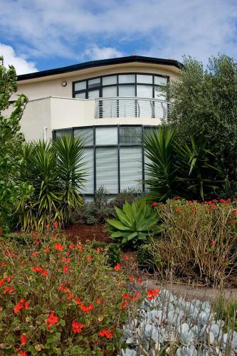 Villa De Marseilles - Melbourne