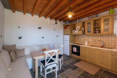 Apartamento Efthymia Suites