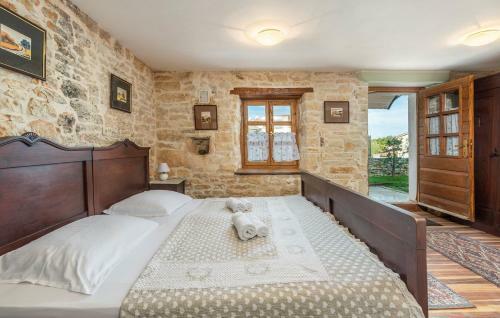 Apartamentos House Peresiji