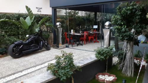 Bmk Suites Apartments