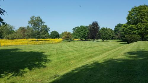 Bed & Breakfast Saltmarshe Hall