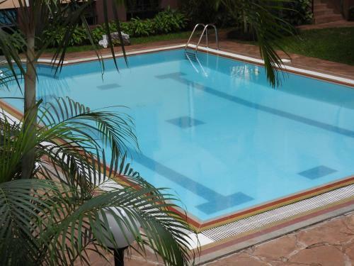 Hotel Cerenata Gardens Suites