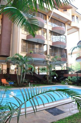 Hotel Cerenata Gardens Suites
