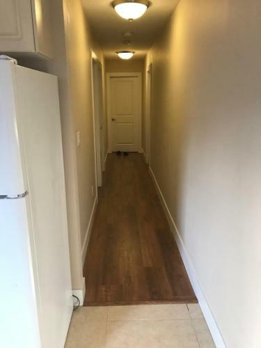 Cozy New One-bedroom Suite