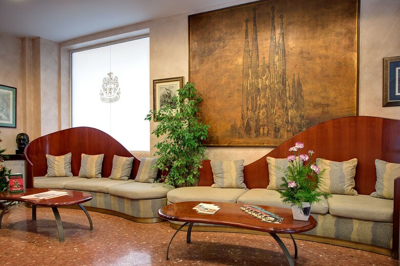 Hotel Gaudi