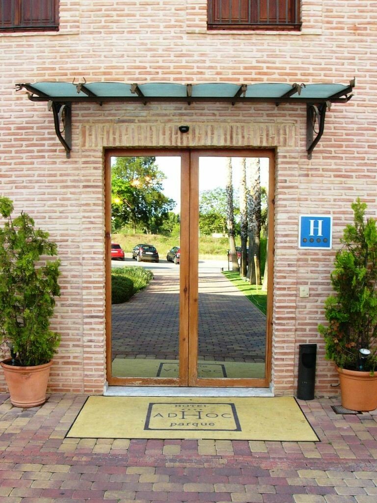 Hotel Ad-hoc Parque Golf