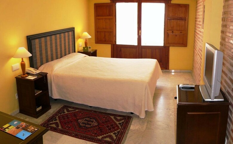 Hotel Ad-hoc Parque Golf