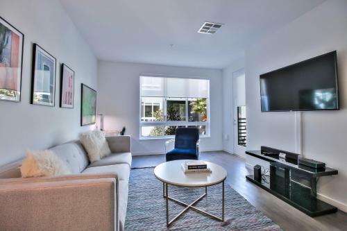 Urban Flat Apartments @ North San Jose
