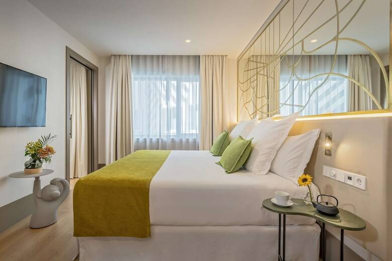Hotel Barcelo Torre De Madrid