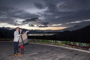 Hotel Medina Del Lago
