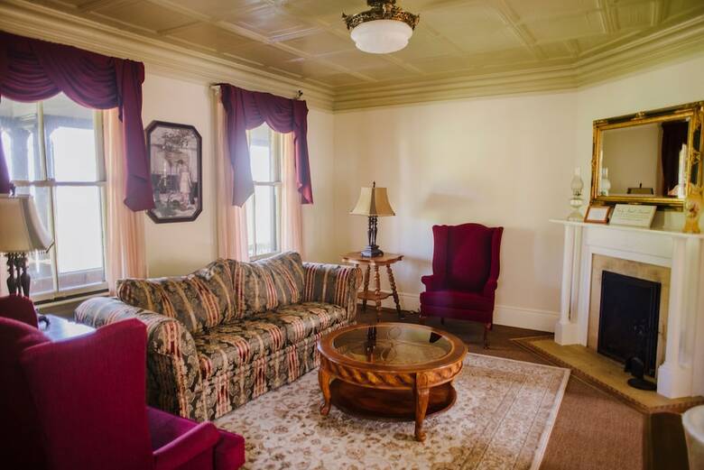 Lodge Fort Worden