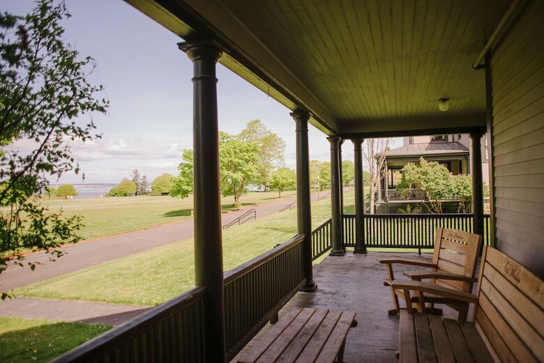 Lodge Fort Worden