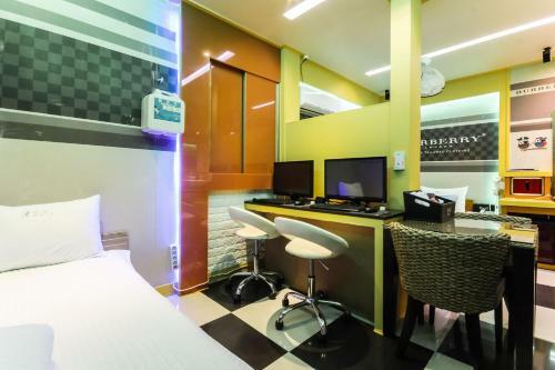 Jinju Gng Motel