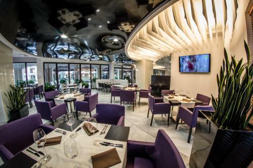 Hotel Premier Fort Cuisine - Full Board