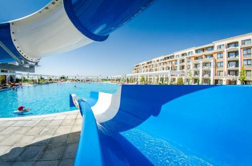 Hotel Premier Fort Cuisine - Full Board