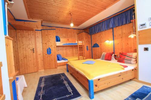 Hostal Gasthof Pisl