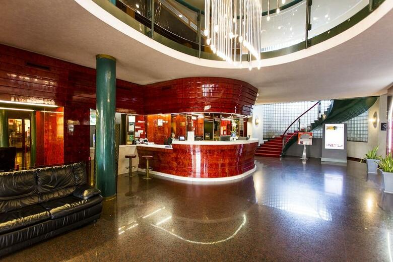 Atlantic Hotel