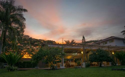 El Lugar Boutique Hotel