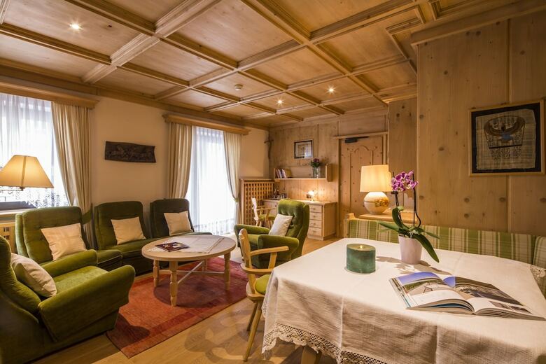 Hotel Savoy