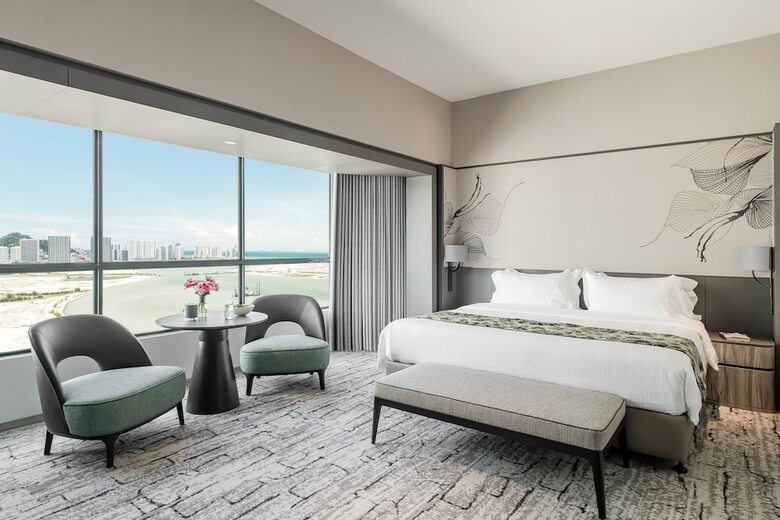 Gurney Resort Hotel And Residences, Penang