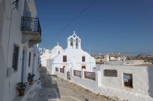 Thomas Traditional Apartments