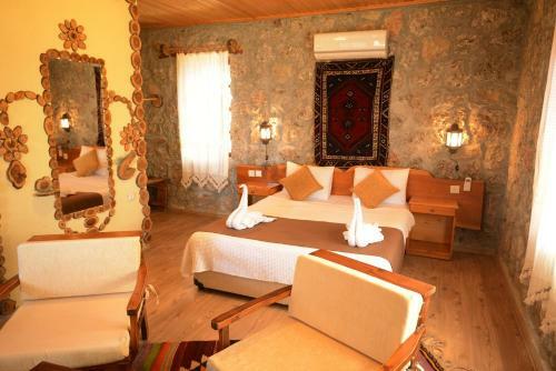 Hostal Faralya Yoruk Evi Hotel
