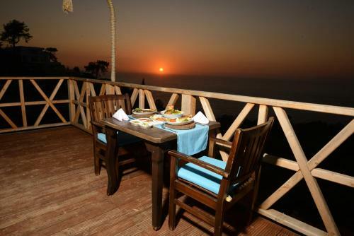 Hostal Faralya Yoruk Evi Hotel