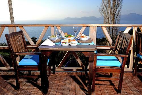 Hostal Faralya Yoruk Evi Hotel