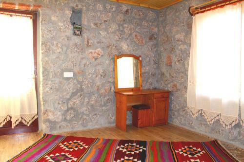 Hostal Faralya Yoruk Evi Hotel