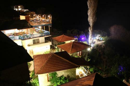Hostal Faralya Yoruk Evi Hotel