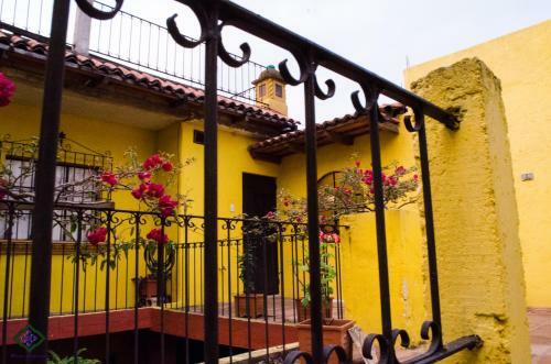 Albergue Maison Bougainvillea