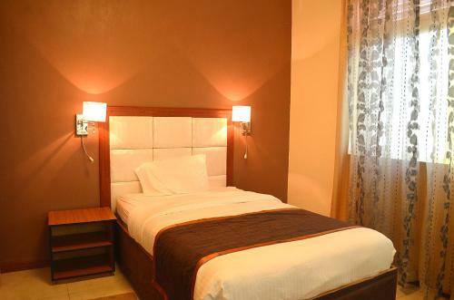Space Hotel Apartments & Spa