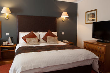 Gables Hotel