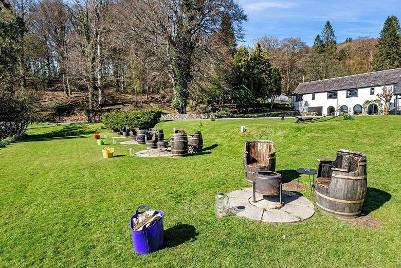 Taychreggan Hotel