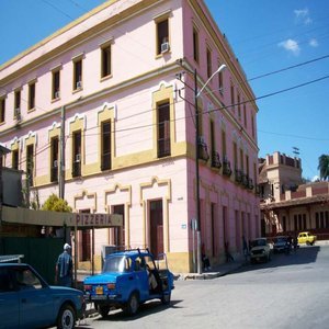 Hotel Islazul Plaza