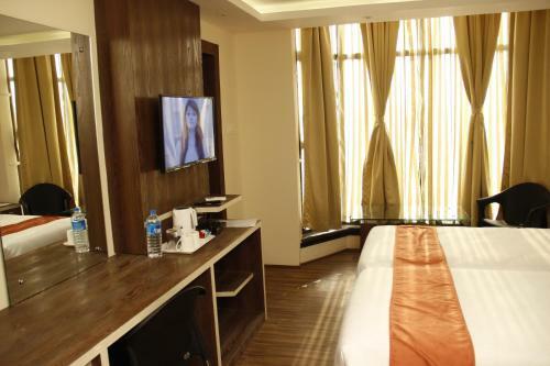 Hotel Larica Inn Rajarhat
