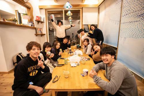 Hostal Katsuo Guest House