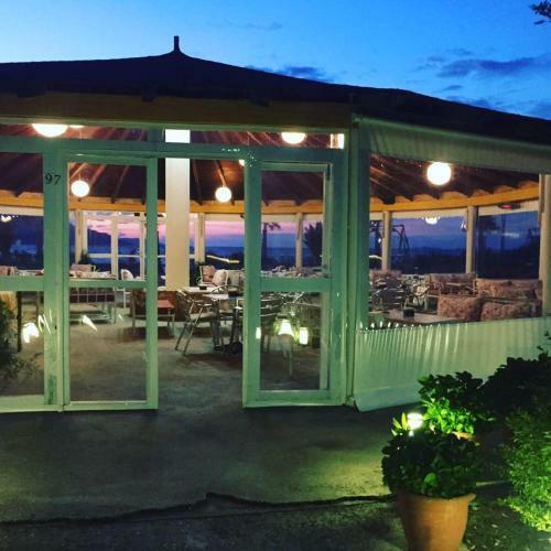 Hotel Kompleksi Turistik Edir