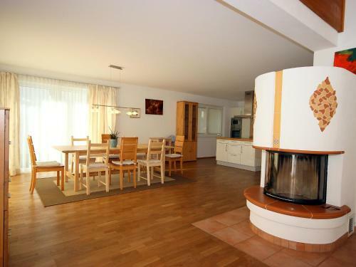 Farm Stay F�gen 415