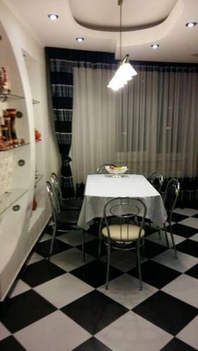 New Home Apartment On Lev Tolstoi