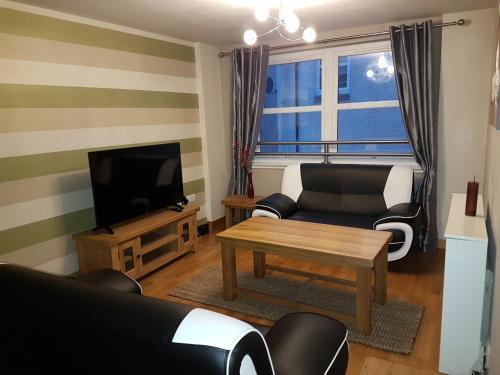 Lascala Luxury City Apartment